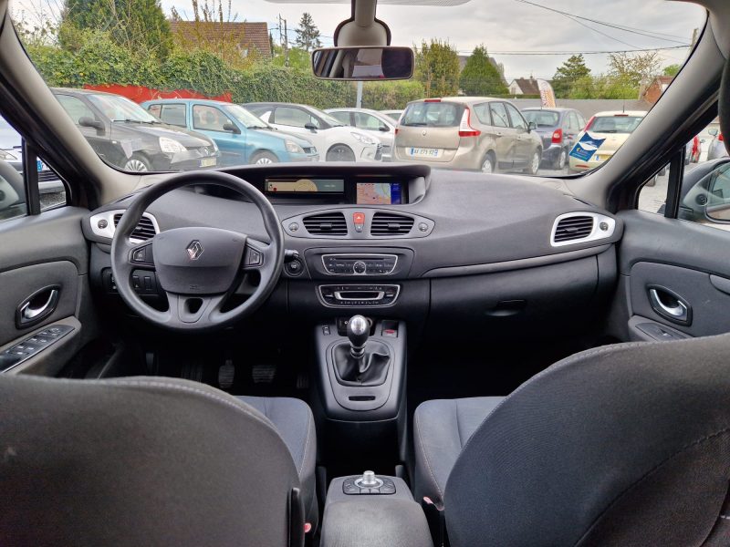 RENAULT SCENIC III 1.9L dCi 130cv EXPRESSION / Révisée&Garantie