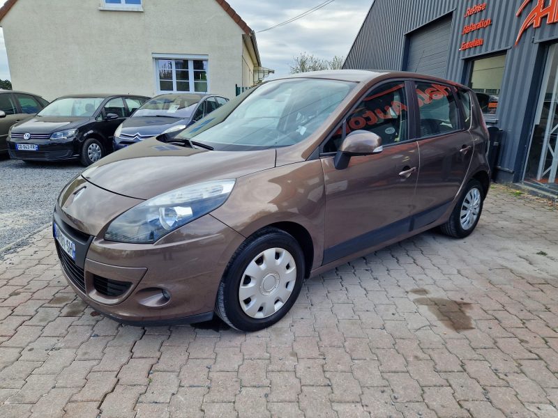 RENAULT SCENIC III 1.9L dCi 130cv EXPRESSION / Révisée&Garantie