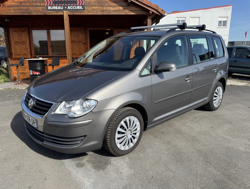 Volkswagen  TOURAN  2L TDi 16s 140cv CONFORTLINE_7 Places / Révisée&Garantie