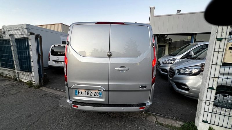 FORD TRANSIT CUSTOM 170 ch 6 places 2021