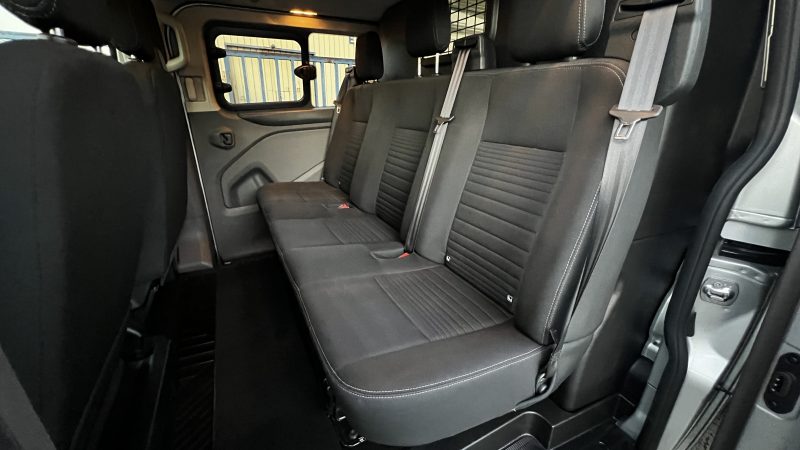 FORD TRANSIT CUSTOM 170 ch 6 places 2021