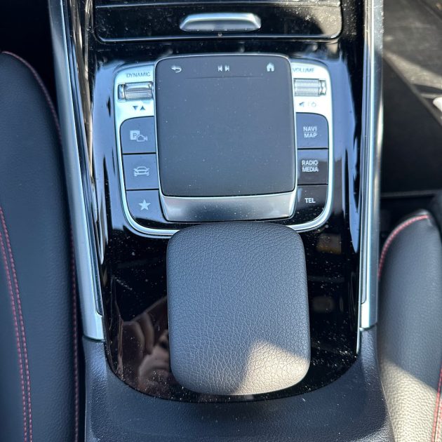 MERCEDES CLASSE B 200 D 150 cv AMG LINE 1 ère Main GARANTIE 12 MOIS