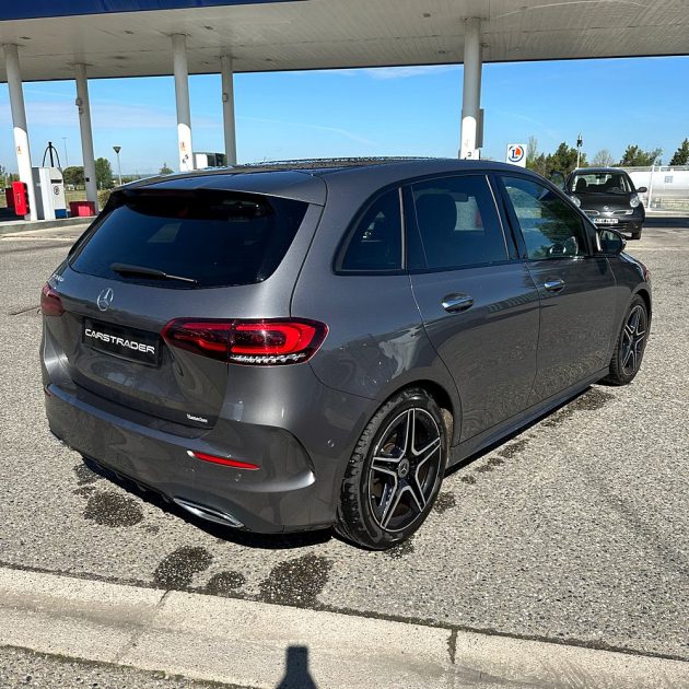 MERCEDES CLASSE B 200 D 150 cv AMG LINE 1 ère Main GARANTIE 12 MOIS