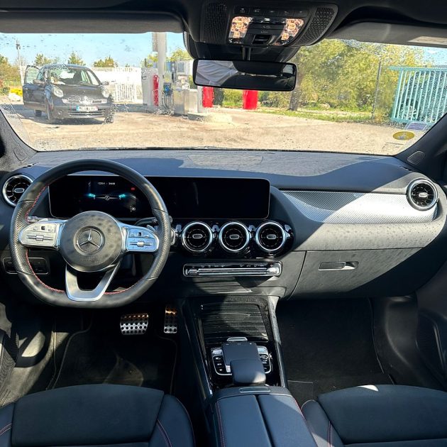 MERCEDES CLASSE B 200 D 150 cv AMG LINE 1 ère Main GARANTIE 12 MOIS