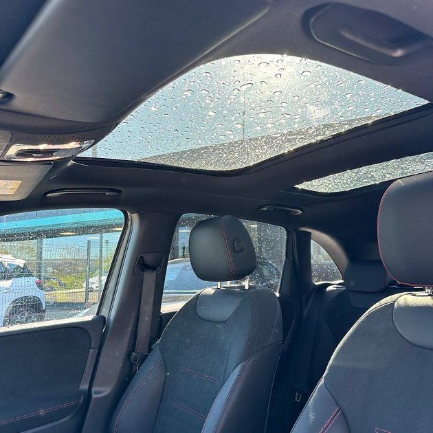 MERCEDES CLASSE B 200 D 150 cv AMG LINE 1 ère Main GARANTIE 12 MOIS