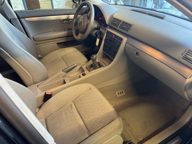 AUDI A4 AVANT 2.0 TFSI 200 Super état 