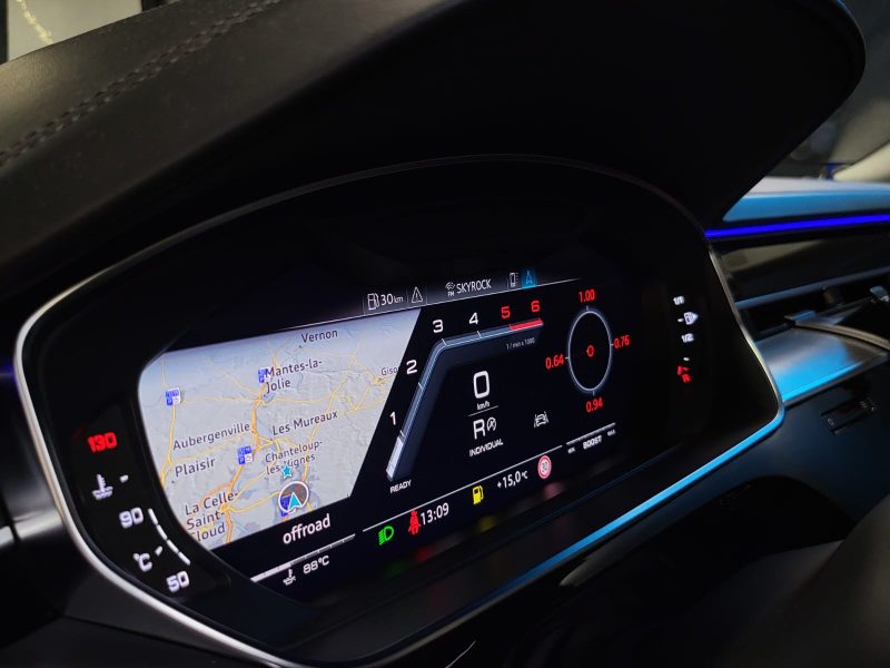 AUDI A8 AVUS EXTENDED 3.0 50 TDI V6 QUATTRO / TOIT OUVRANT + SIEGES CUIR/ELEC/MASSANT + KIT MAXTON /