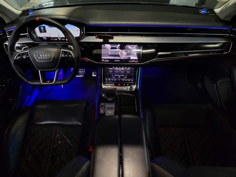 AUDI A8 AVUS EXTENDED 3.0 50 TDI V6 QUATTRO / TOIT OUVRANT + SIEGES CUIR/ELEC/MASSANT + KIT MAXTON /