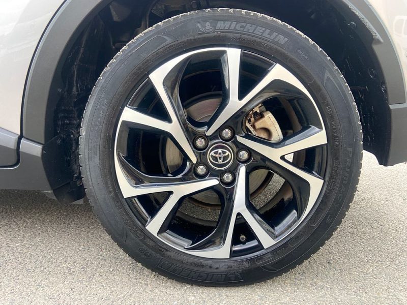 TOYOTA C-HR HYBRID 122 GRAPHIC