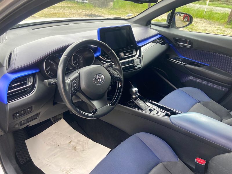 TOYOTA C-HR HYBRID 122 GRAPHIC