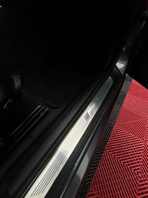 BMW SERIE 3 E90 320D PACK M D'ORIGINE REVISE GARANTIE 