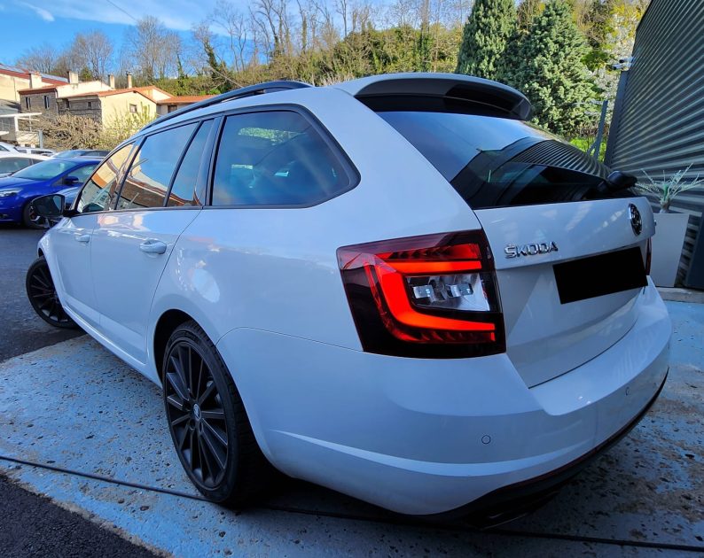 SKODA OCTAVIA 2019 COMBI 2.0 TSI 245 RS*VIRTUAL*PANO*CANTON*CAMERA*