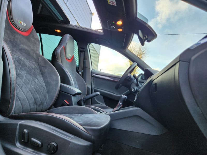 SKODA OCTAVIA 2019 COMBI 2.0 TSI 245 RS*VIRTUAL*PANO*CANTON*CAMERA*