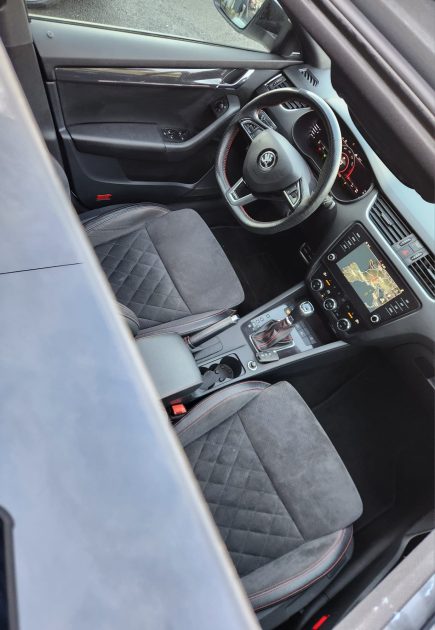 SKODA OCTAVIA 2019 COMBI 2.0 TSI 245 RS*VIRTUAL*PANO*CANTON*CAMERA*