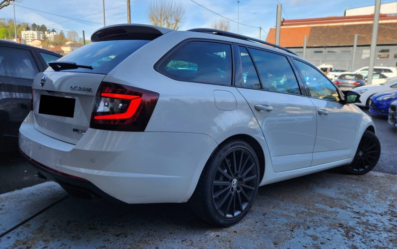 SKODA OCTAVIA 2019 COMBI 2.0 TSI 245 RS*VIRTUAL*PANO*CANTON*CAMERA*