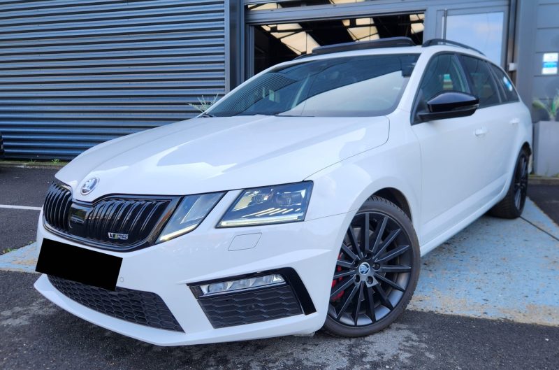 SKODA OCTAVIA 2019 COMBI 2.0 TSI 245 RS*VIRTUAL*PANO*CANTON*CAMERA*
