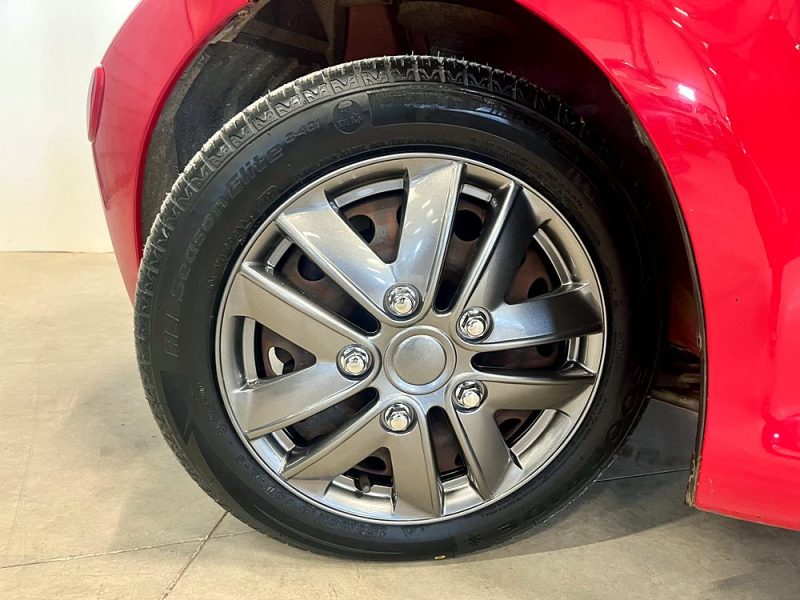 TOYOTA Aygo 1.0 VVT-i 68ch Confort 3p Garantie 6 mois