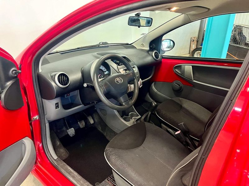 TOYOTA Aygo 1.0 VVT-i 68ch Confort 3p Garantie 6 mois