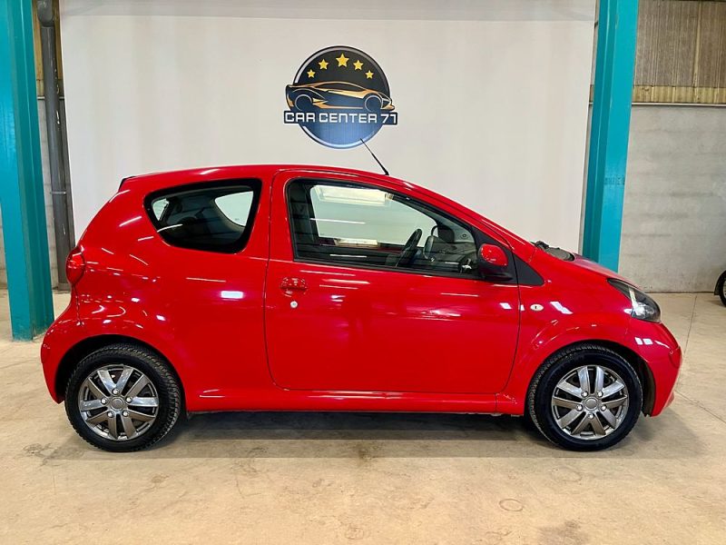 TOYOTA Aygo 1.0 VVT-i 68ch Confort 3p Garantie 6 mois