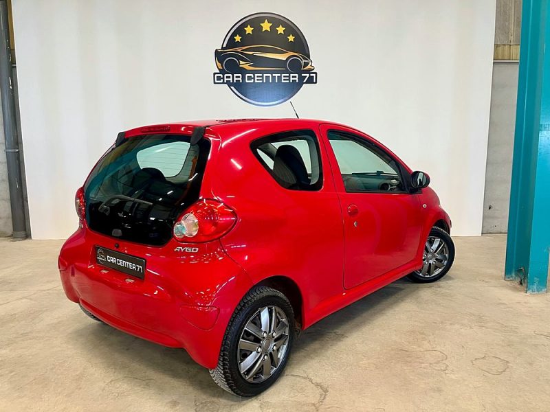 TOYOTA Aygo 1.0 VVT-i 68ch Confort 3p Garantie 6 mois
