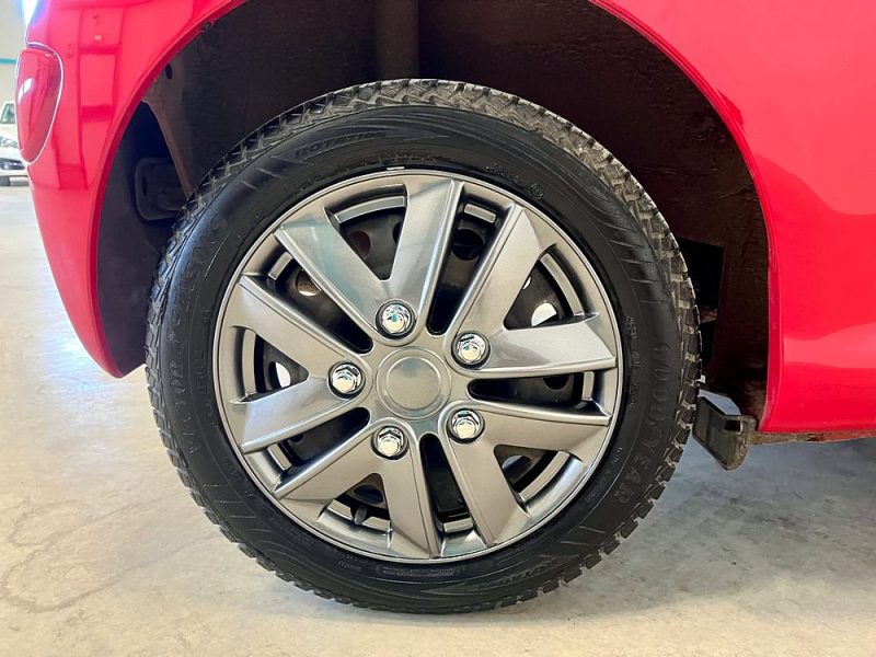 TOYOTA Aygo 1.0 VVT-i 68ch Confort 3p Garantie 6 mois