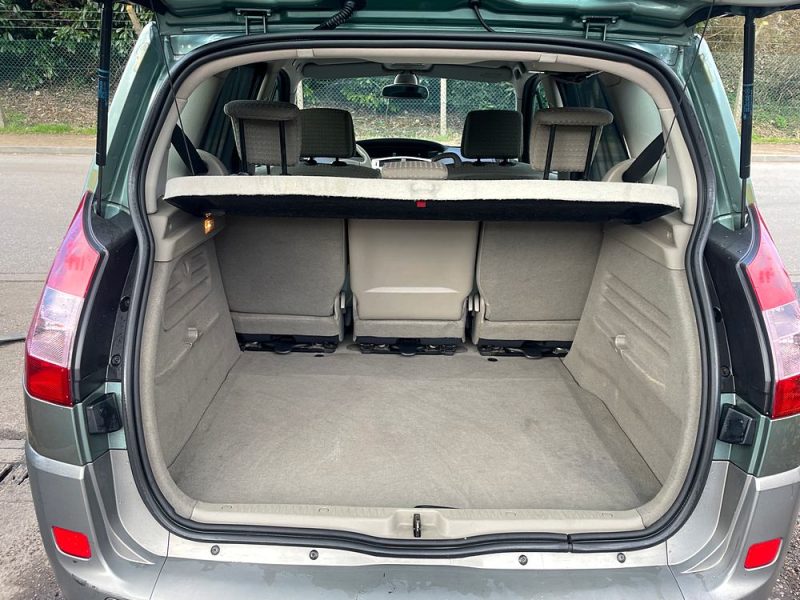 RENAULT MEGANE SCENIC 2.0i 150CV