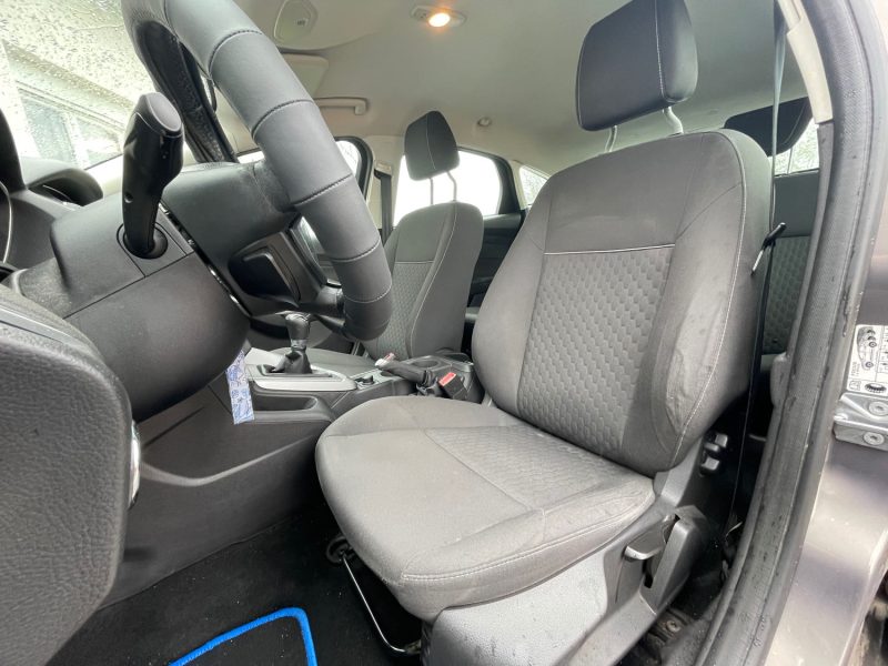 FORD FOCUS III Hatchback TREND 1.6 Ti VCT 16V 85 ch GARANTIE 6 MOIS