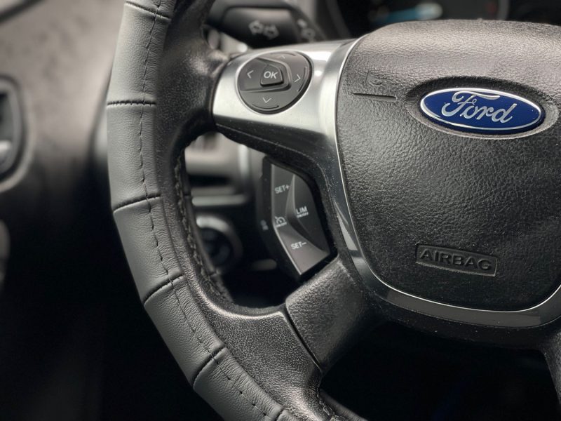 FORD FOCUS III Hatchback TREND 1.6 Ti VCT 16V 85 ch GARANTIE 6 MOIS