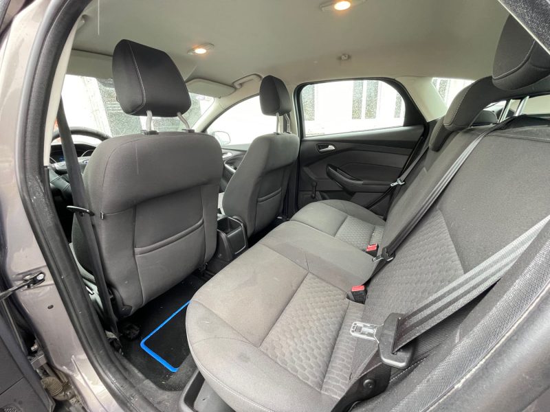 FORD FOCUS III Hatchback TREND 1.6 Ti VCT 16V 85 ch GARANTIE 6 MOIS