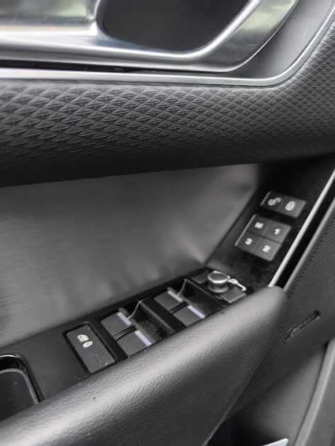 LAND ROVER RANGE ROVER VELAR  2.0 D (L560)