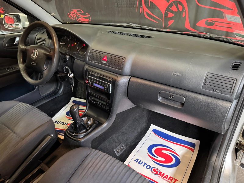 SKODA OCTAVIA 1.9 TDI 100 TOUR 