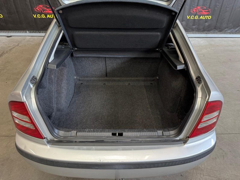 SKODA OCTAVIA 1.9 TDI 100 TOUR 