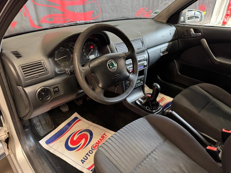 SKODA OCTAVIA 1.9 TDI 100 TOUR 