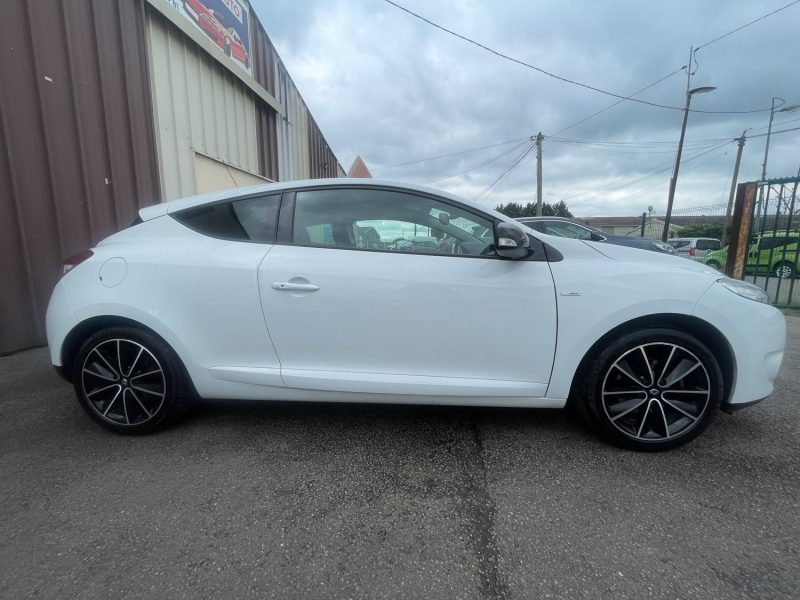 RENAULT MEGANE COUPE III 2013 1.2TCE CRIT'AIR 1