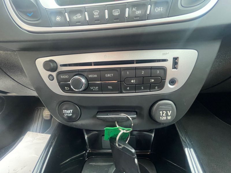 RENAULT MEGANE COUPE III 2013 1.2TCE CRIT'AIR 1