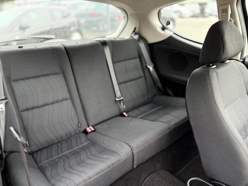 PEUGEOT 207 1.4i - 16V 90CH