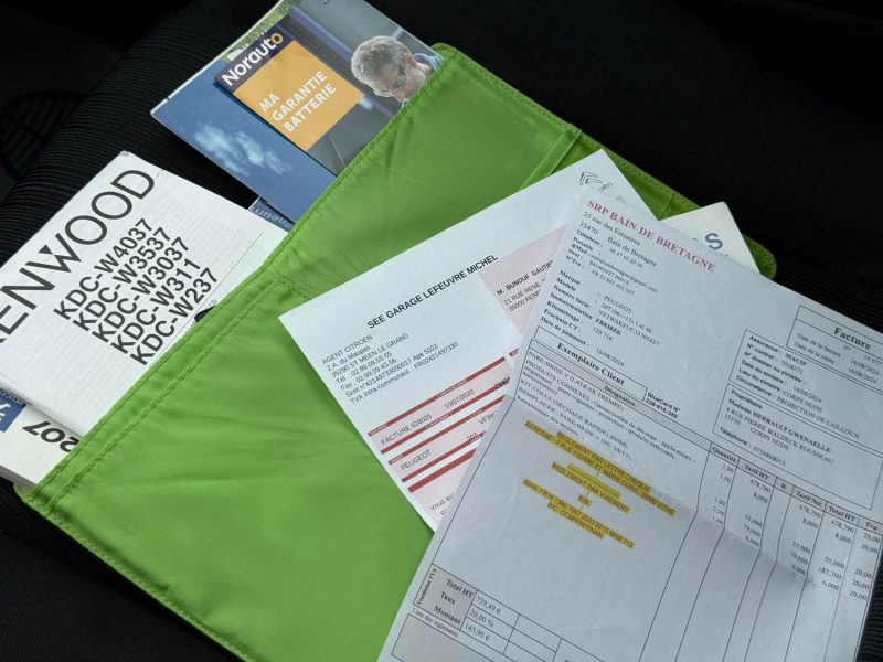 PEUGEOT 207 1.4i - 16V 90CH