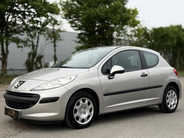 PEUGEOT 207 1.4i - 16V 90CH