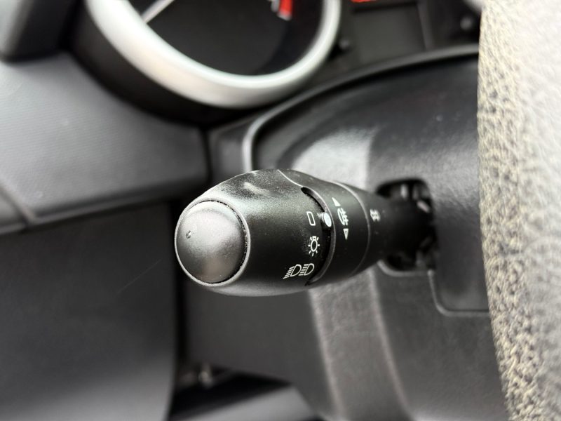 PEUGEOT 207 1.4i - 16V 90CH