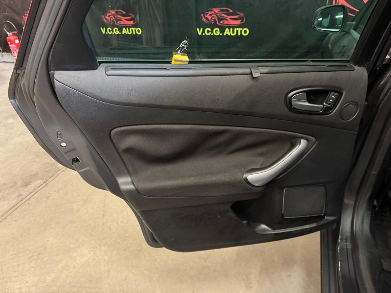 FORD MONDEO 1.8 TDCI 125 GHIA