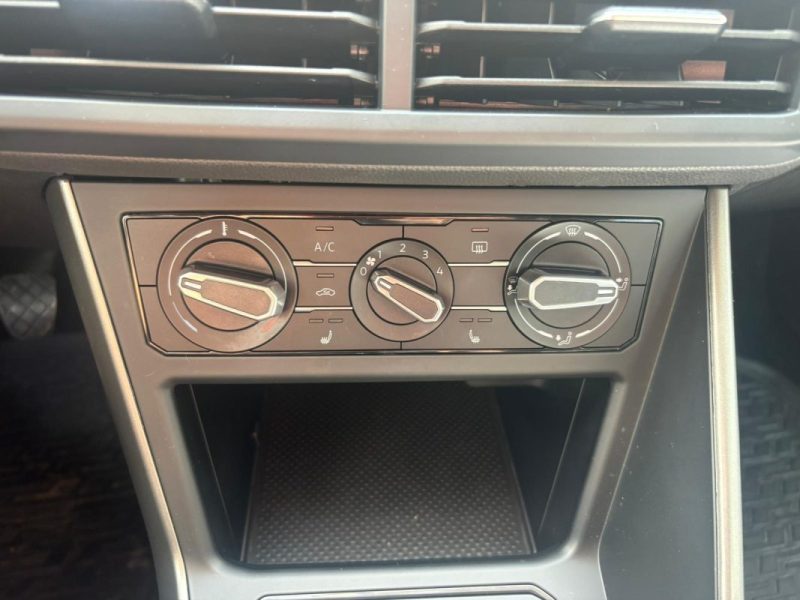 VOLKSWAGEN POLO VI 1.0 TGI 90Ch BUSINESS - GARANTIE 6 MOIS 