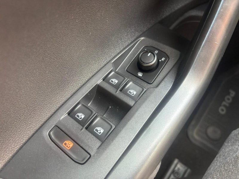 VOLKSWAGEN POLO VI 1.0 TGI 90Ch BUSINESS - GARANTIE 6 MOIS 