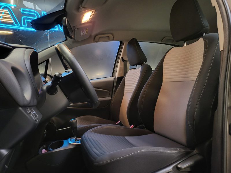 TOYOTA YARIS 1.5i - 16V HYBRID DYNAMIC / CAMERA DE RECUL / RADAR ARRIERES