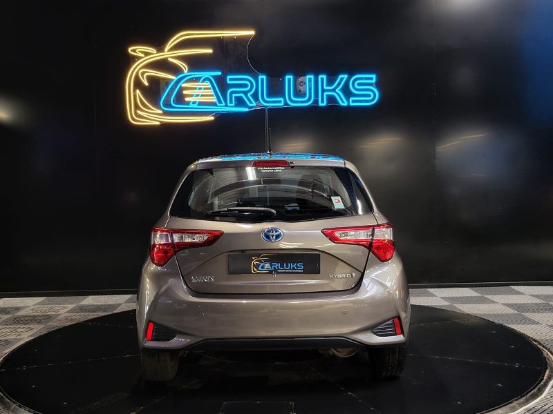 TOYOTA YARIS 1.5i - 16V HYBRID DYNAMIC / CAMERA DE RECUL / RADAR ARRIERES