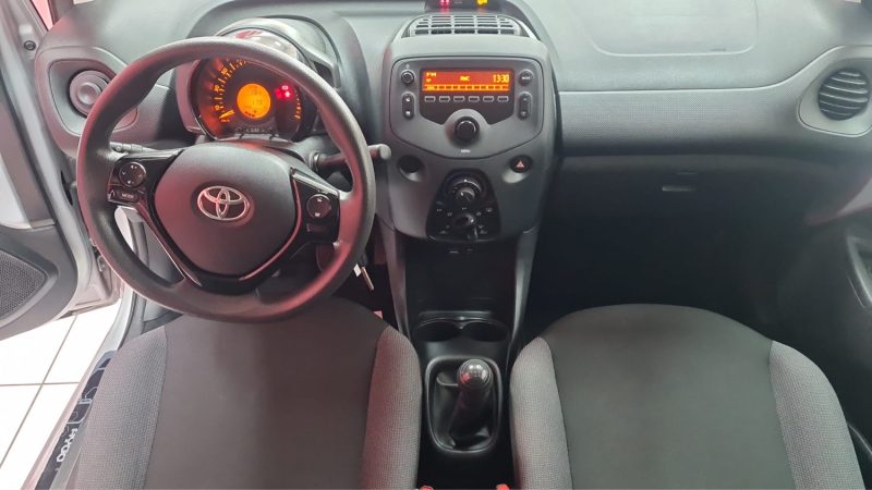 TOYOTA AYGO 2021