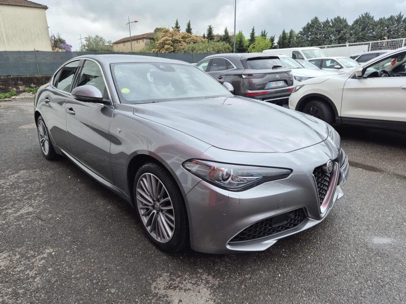 ALFA ROMEO GIULIA 2021
