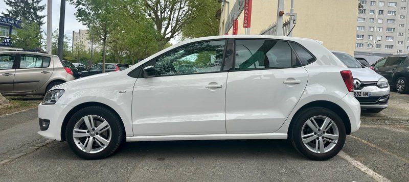 VOLKSWAGEN POLO 2012