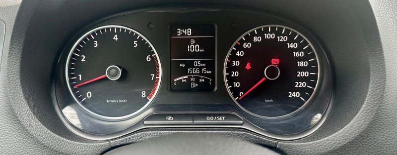 VOLKSWAGEN POLO 2012