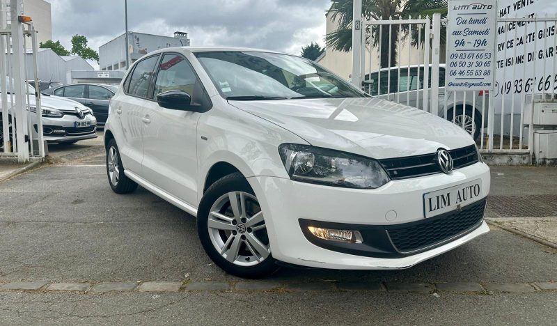VOLKSWAGEN POLO 2012