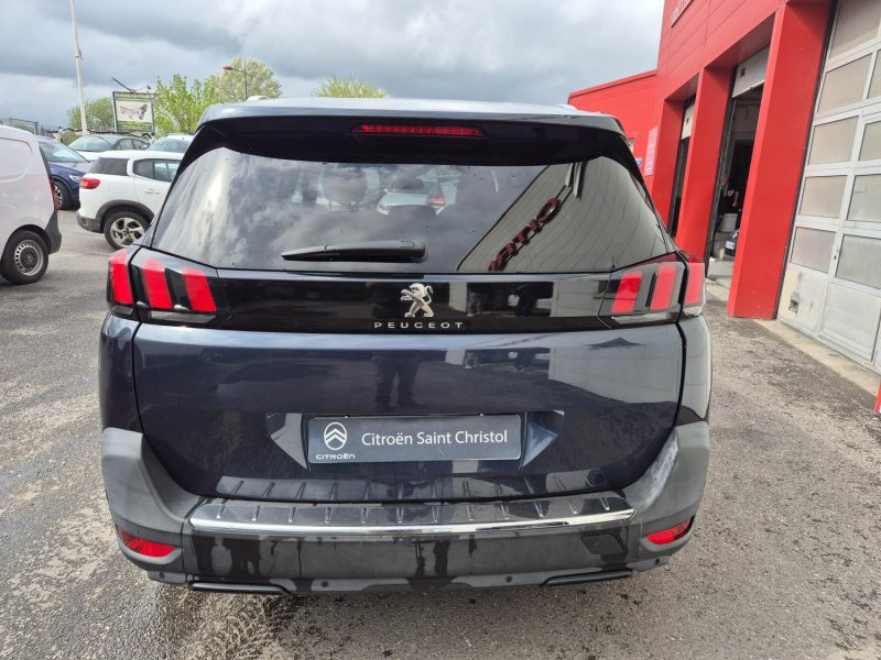 PEUGEOT 5008 2019